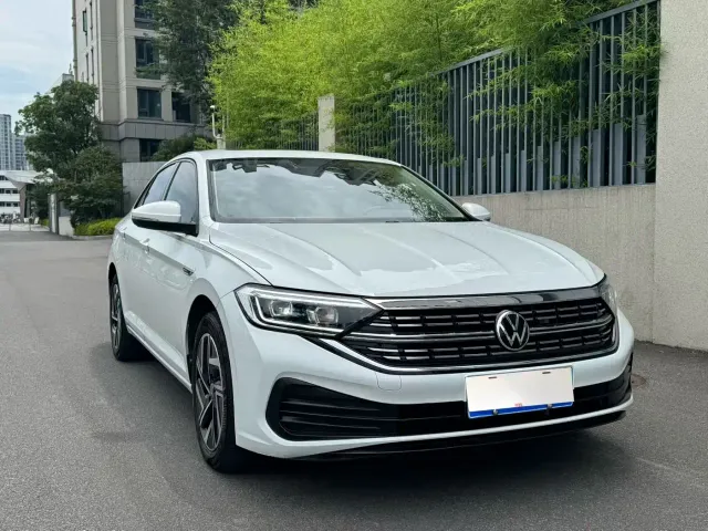 Volkswagen Sagitar — Фото автомобиля 3