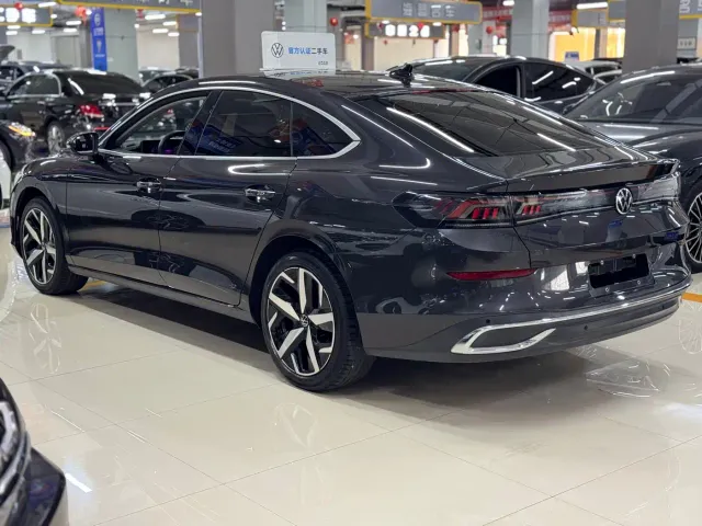 Volkswagen Lamando — Фото автомобиля 9