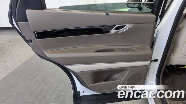 Genesis GV80 — Фото автомобиля 14