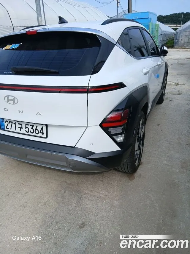 Hyundai Kona SX2 — Фото автомобиля 9