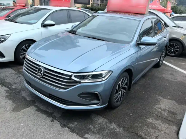 Фотография автомобиля — Volkswagen Lavida