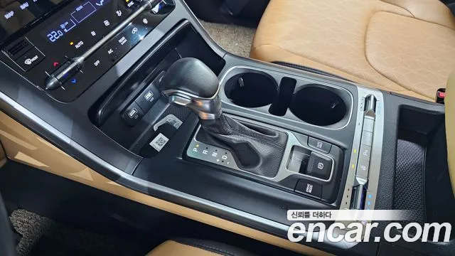 Kia Canival Carnival 4 поколение 9 мест Prestige — Фото автомобиля 9