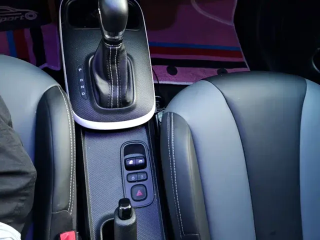 Roewe Clever — Фото автомобиля 13