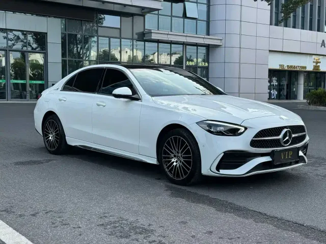 Mercedes-Benz C-Class — Фото автомобиля 3