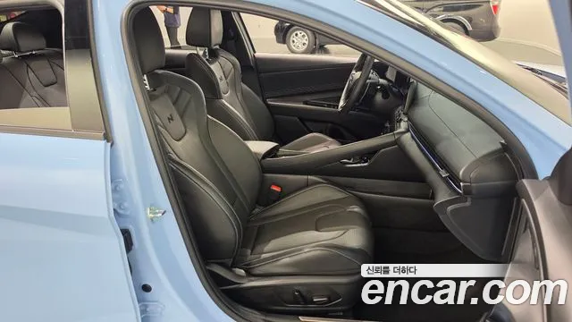 Hyundai Avante CN7 — Фото автомобиля 16
