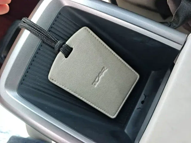iCAR V23 — Фото автомобиля 8
