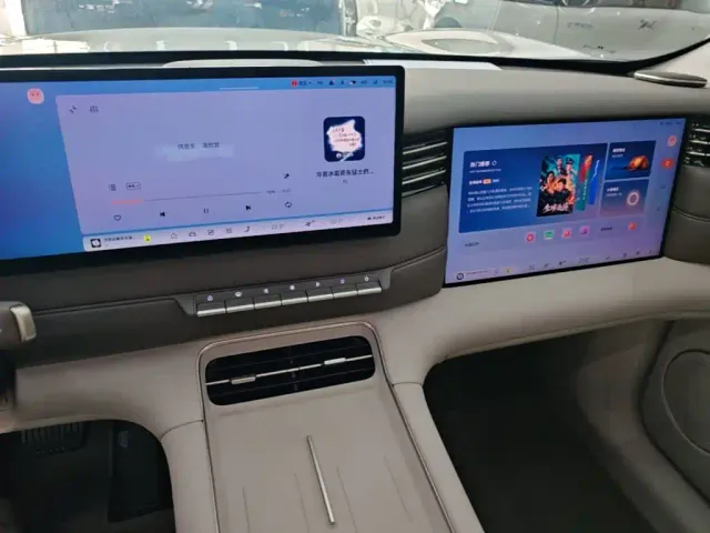 IM Motors LS6 — Фото автомобиля 12