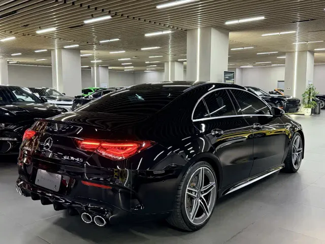 Mercedes-Benz CLA-Class AMG — Фото автомобиля 9