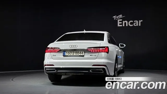 Audi A6 — Фото автомобиля 4