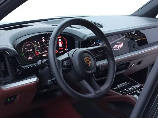 Porsche Cayenne — Фото автомобиля 13