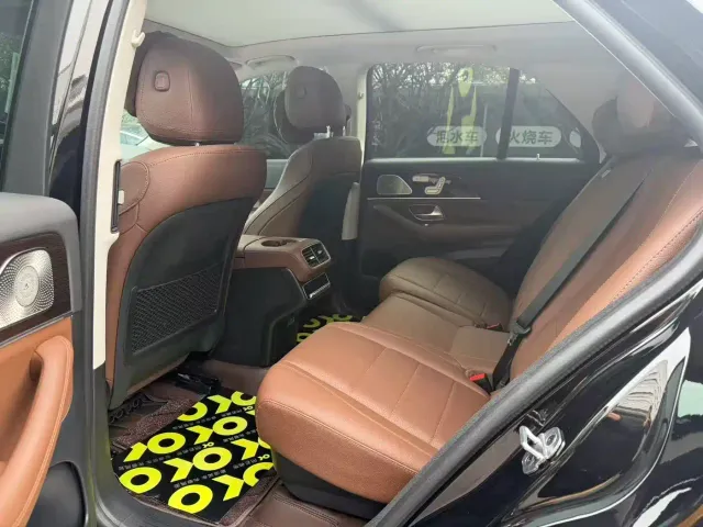 Mercedes-Benz GLE-Class — Фото автомобиля 5