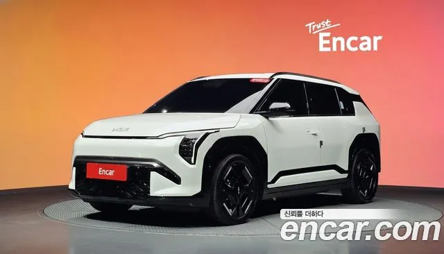Фотография автомобиля — Kia EV3
