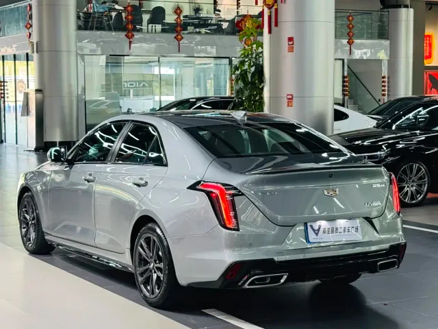 Cadillac CT4 — Фото автомобиля 7