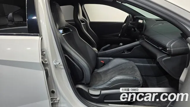 Hyundai Avante CN7 — Фото автомобиля 16