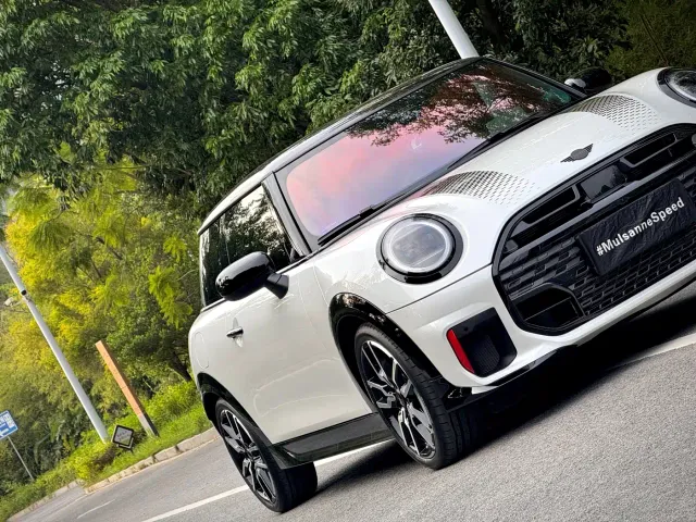 MINI John Cooper Works — Фото автомобиля 4