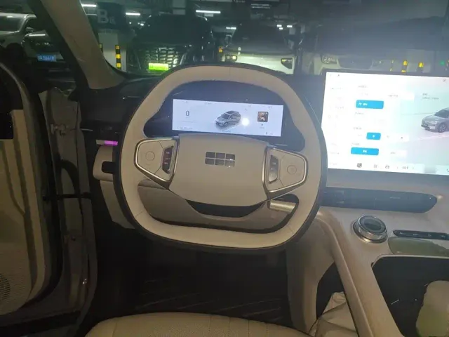 Geely Galaxy E5 — Фото автомобиля 6