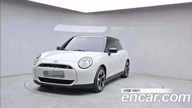 Фотография автомобиля — MINI Cooper 4th Gen