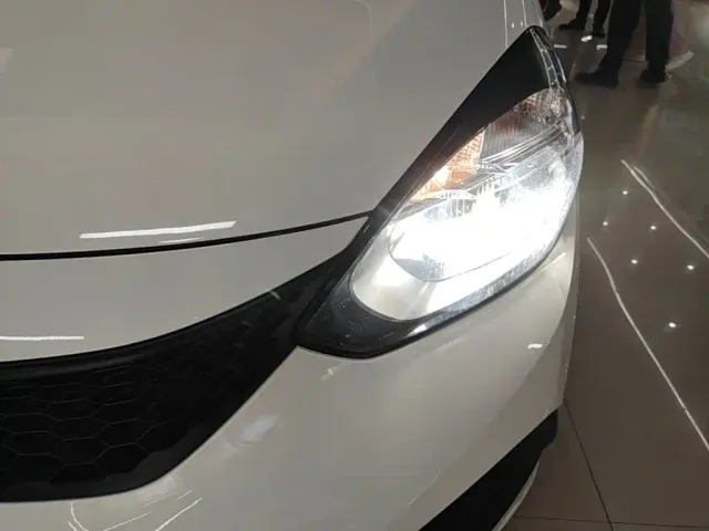 Honda Fit — Фото автомобиля 23