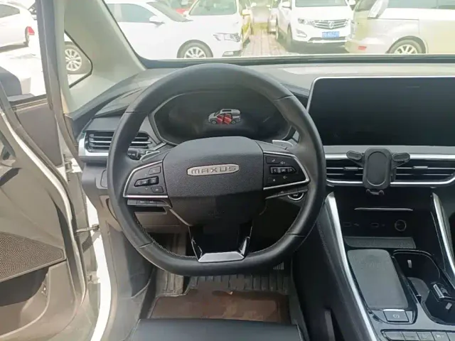 Maxus G50 — Фото автомобиля 10