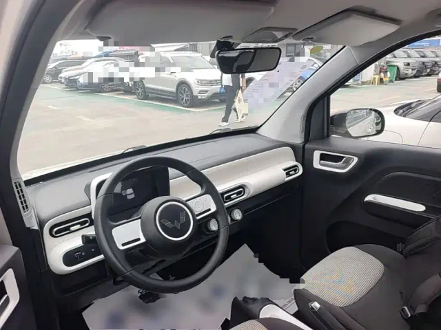 Wuling Hongguang Mini EV — Фото автомобиля 9