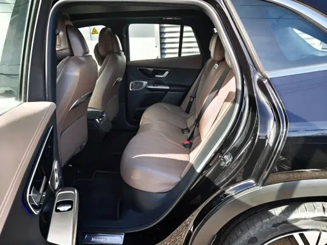 Mercedes-Benz EQE SUV — Фото автомобиля 8