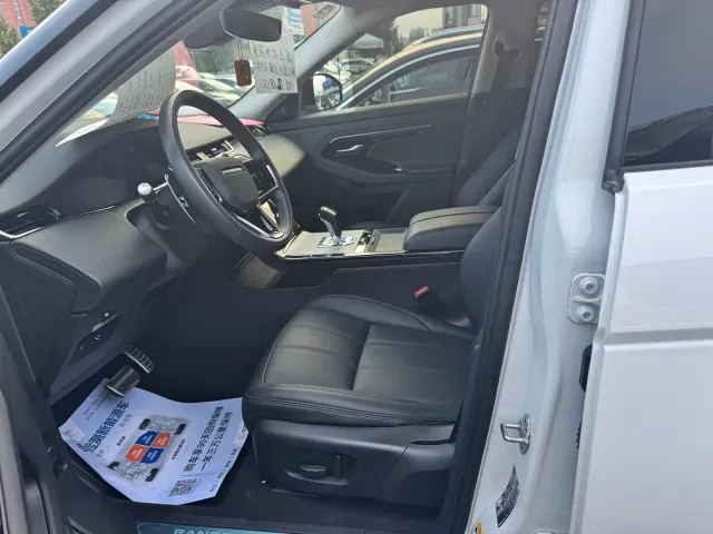 Land Rover Range Rover Evoque — Фото автомобиля 3