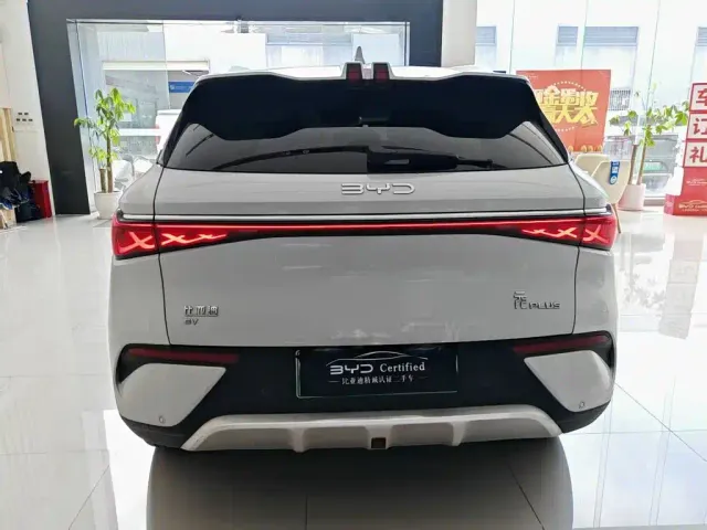BYD Yuan PLUS — Фото автомобиля 6