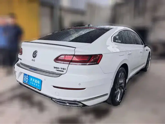 Volkswagen CC — Фото автомобиля 4