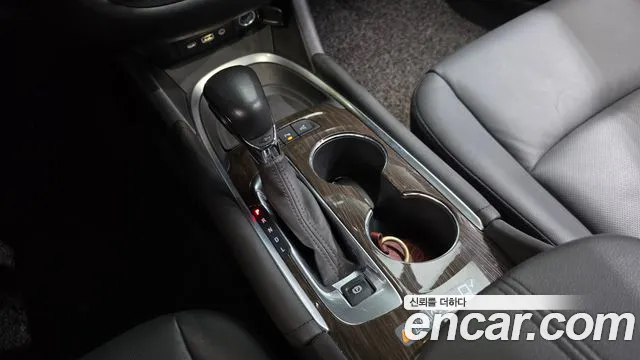 Chevrolet Malibu — Фото автомобиля 12