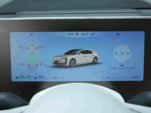 Zunjie Zunjie S800 2026 Model Extended Range Starlight Premium Edition 5-seater — Фото автомобиля 9