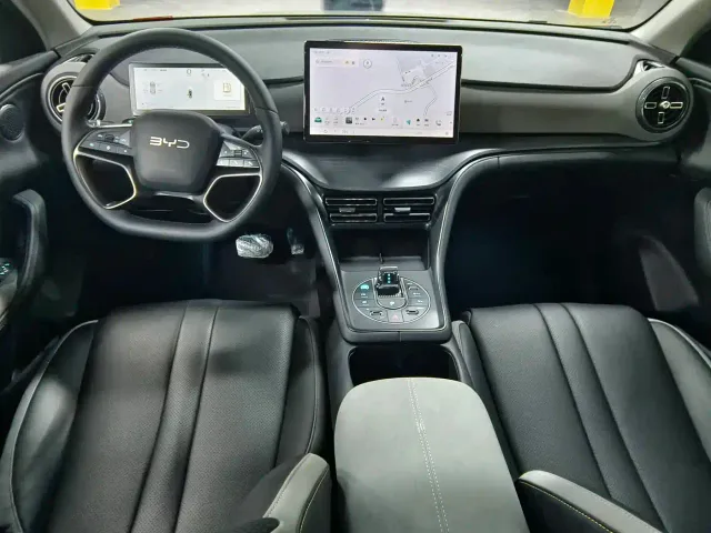BYD Seal 05 DM-i — Фото автомобиля 9