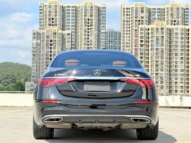 Mercedes-Benz S-Class — Фото автомобиля 11