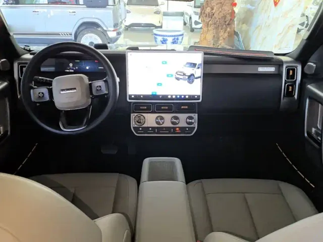 iCAR V23 — Фото автомобиля 9