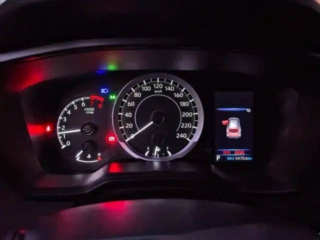 Toyota Corolla Cross — Фото автомобиля 14