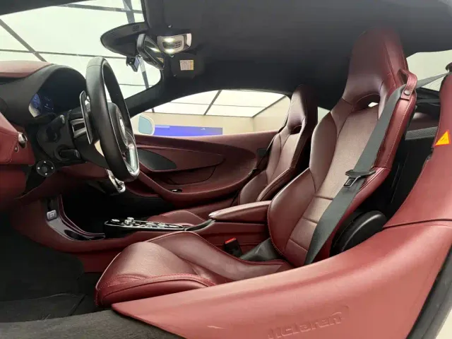 McLaren GT — Фото автомобиля 5