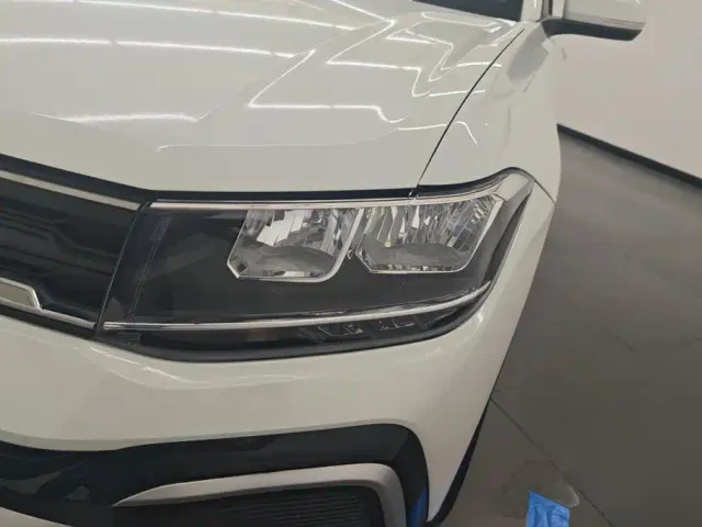 Volkswagen T-Cross — Фото автомобиля 5