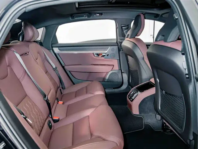Volvo S90 — Фото автомобиля 20