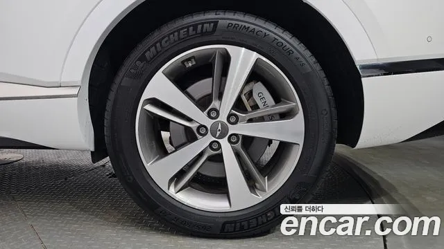 Genesis GV80 2.5T Бензин AWD — Фото автомобиля 9