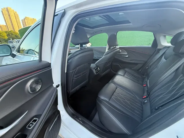Chery Arrizo 8 — Фото автомобиля 8
