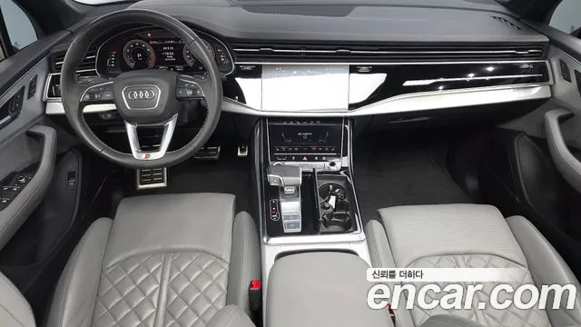 Audi Q7 — Фото автомобиля 6