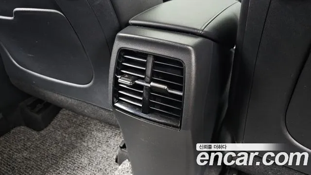 Kia Niro The All New Niro Signature — Фото автомобиля 29