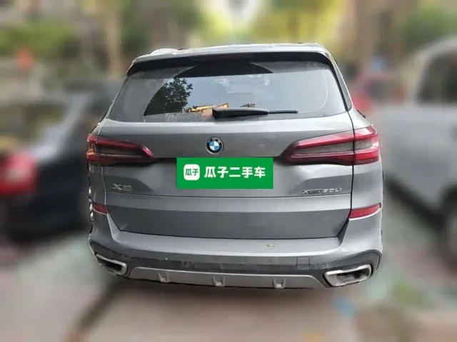 BMW X5 — Фото автомобиля 3