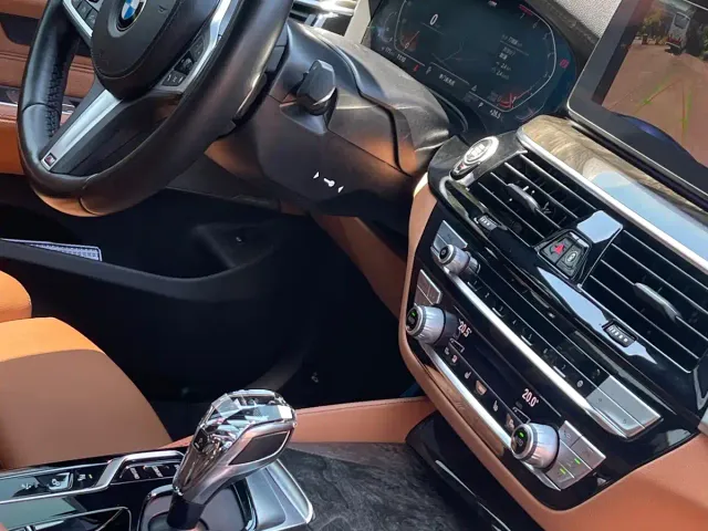 BMW 6 Series Gran Turismo — Фото автомобиля 22