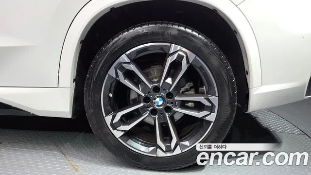 BMW X1 U11 — Фото автомобиля 21