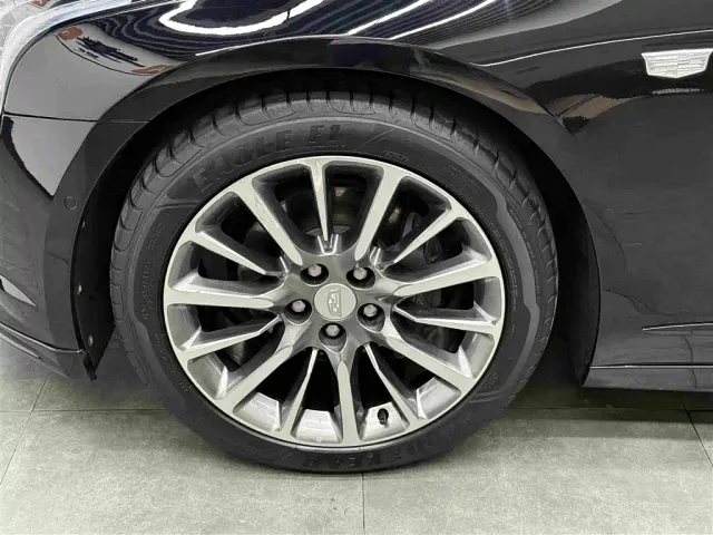 Cadillac CT6 — Фото автомобиля 16