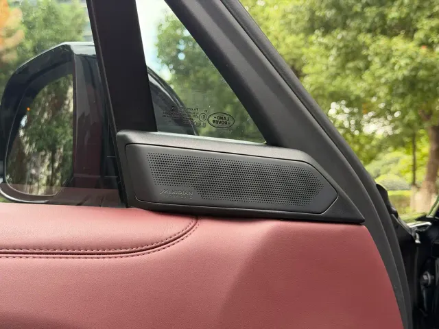Land Rover Range Rover — Фото автомобиля 15