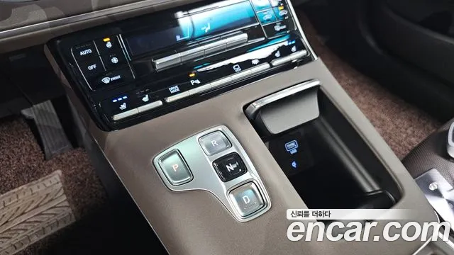 Hyundai Grandeur Новый Grandeur IG — Фото автомобиля 9