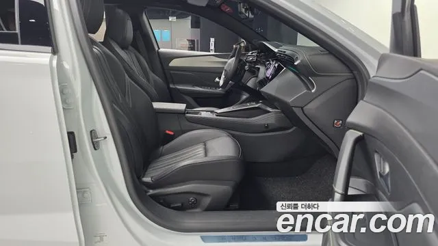 Peugeot 408 — Фото автомобиля 11