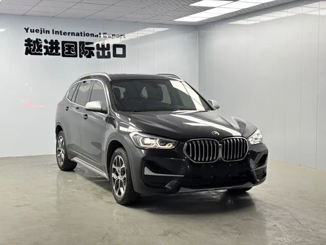 BMW X1 — Фото автомобиля 3