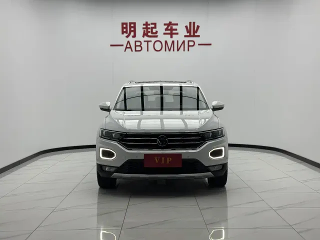 Volkswagen T-Roc — Фото автомобиля 3